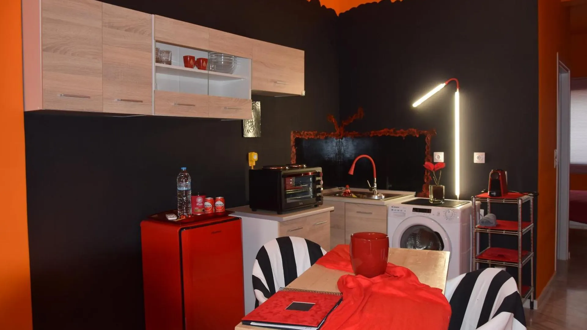 Art Garden Apartment Thessaloniki 0*,